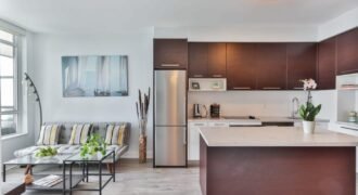 Trendy Apartment with Amazing Ocean Views 2